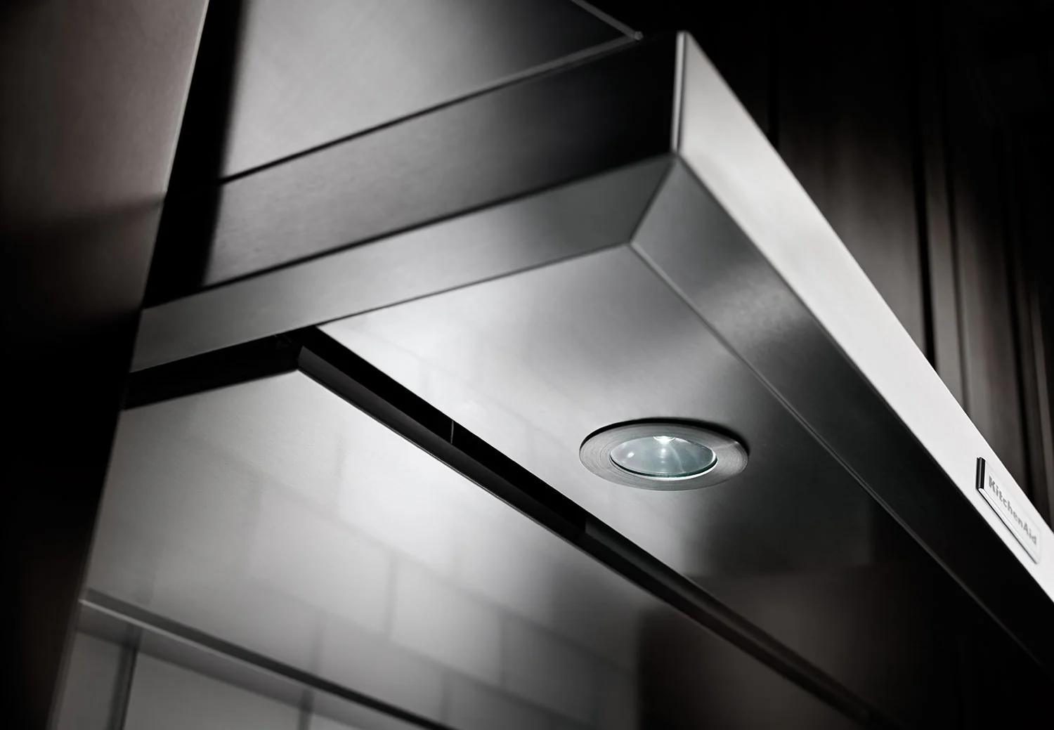 KitchenAid Stainless Steel 36" 600 CFM Under-the-Cabinet Range Hood - KVUB606DSS - Image 3