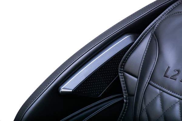 L2 Zen Ultra Massage Chair - Black - Image 6