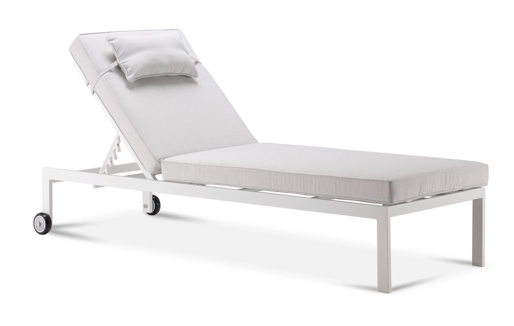 Lakeview Outdoor Lounger - White - Image 4