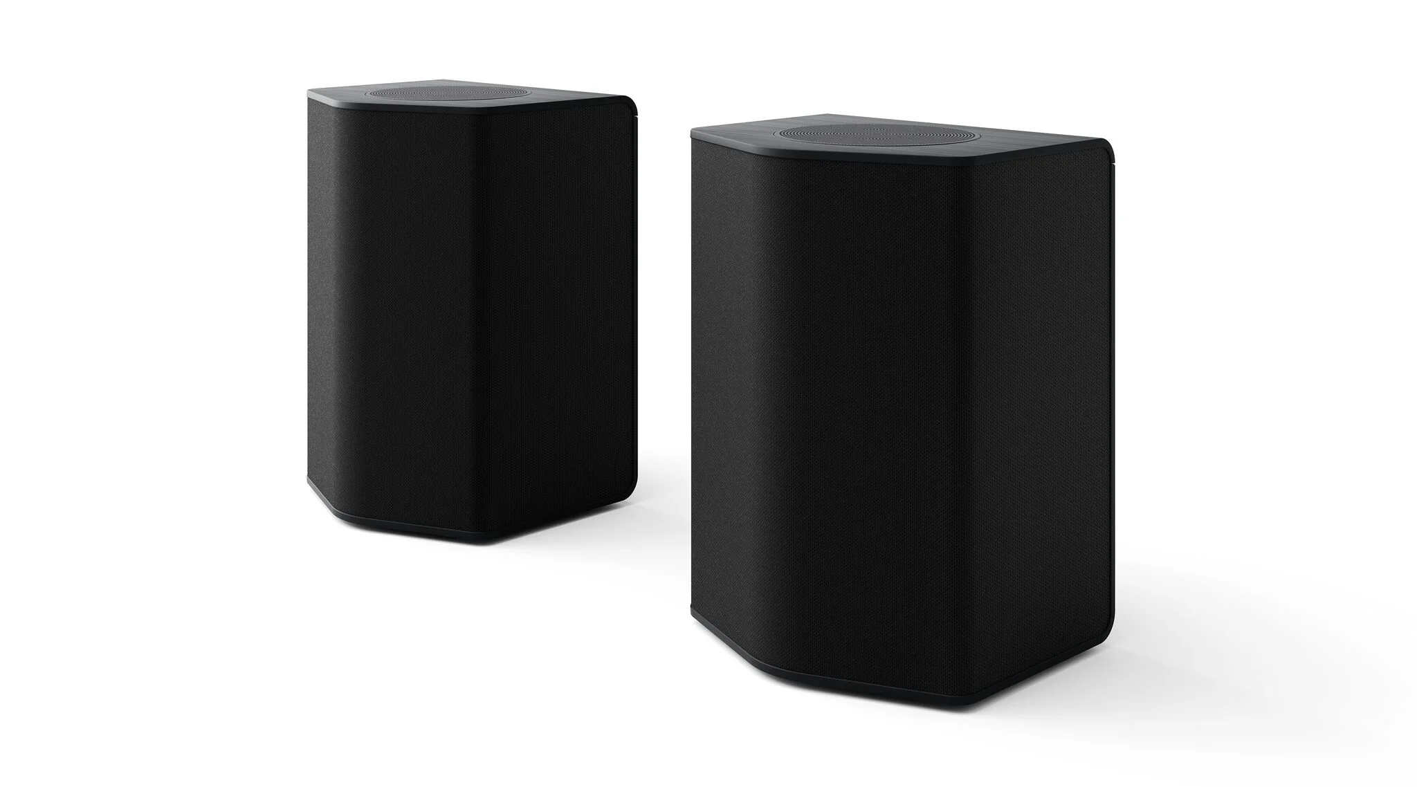 LG 810W 9.1.5 ch. Soundbar with Rear Speakers - S95TR.DCANLLK - Image 3