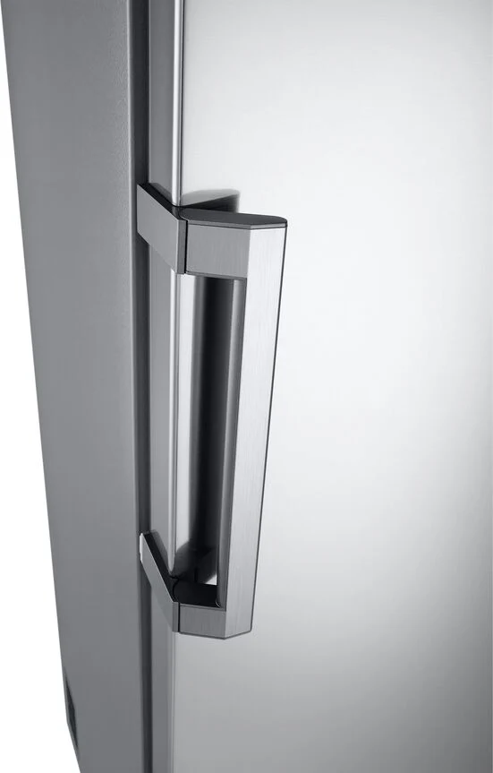 LG 23.5" 13.6 Cu. Ft. Platinum Silver Steel Counter-Depth Column Refrigerator - LRONC1404V - Image 10