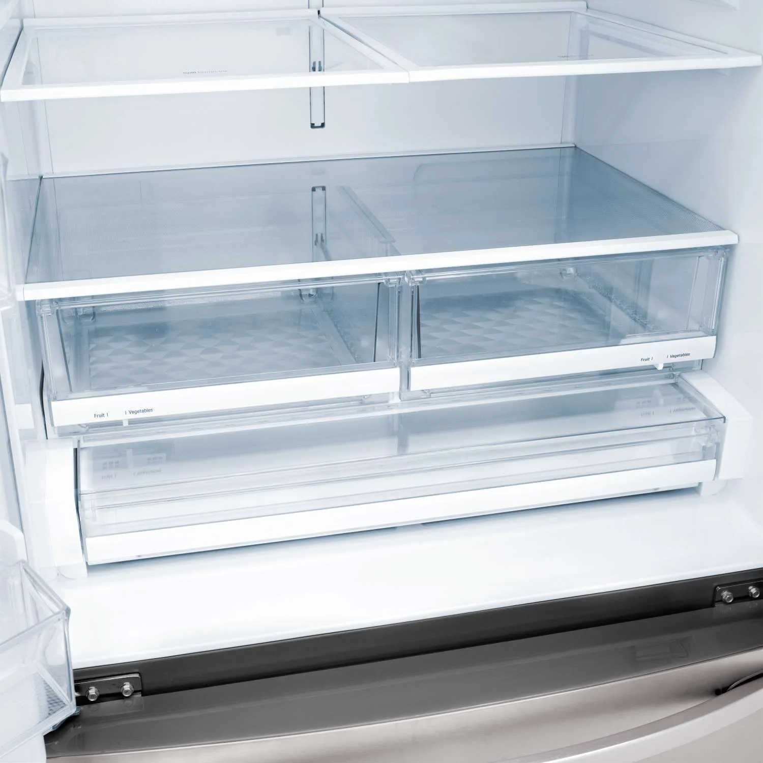 LG 36" 28 Cu. Ft. Smudge Resistant Stainless Steel French Door Refrigerator with Ice & Water Dispenser - LRFS28XBS - Image 7