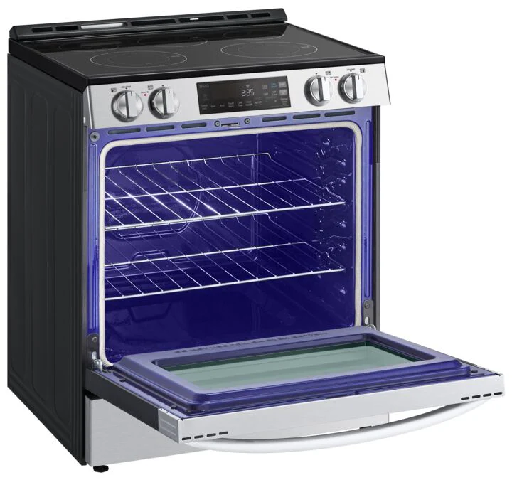 LG Smudge Resistant Stainless Steel Smart Wi-Fi Enabled Electric Slide-in Range with EasyClean® ( 6.3 cu ft.) - LSEL6331F - Image 3