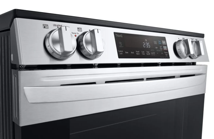 LG Smudge Resistant Stainless Steel Smart Wi-Fi Enabled Electric Slide-in Range with EasyClean® ( 6.3 cu ft.) - LSEL6331F - Image 7