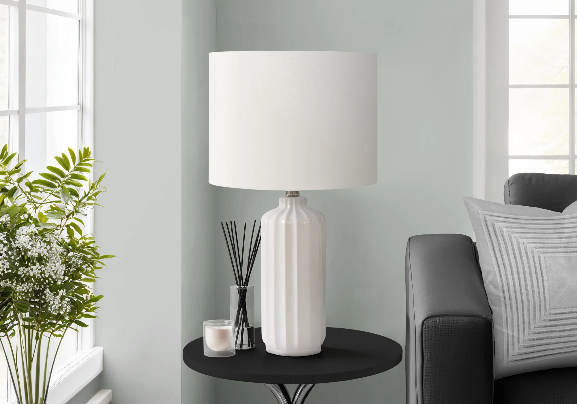 Loen Table Lamp - Cream - Image 2