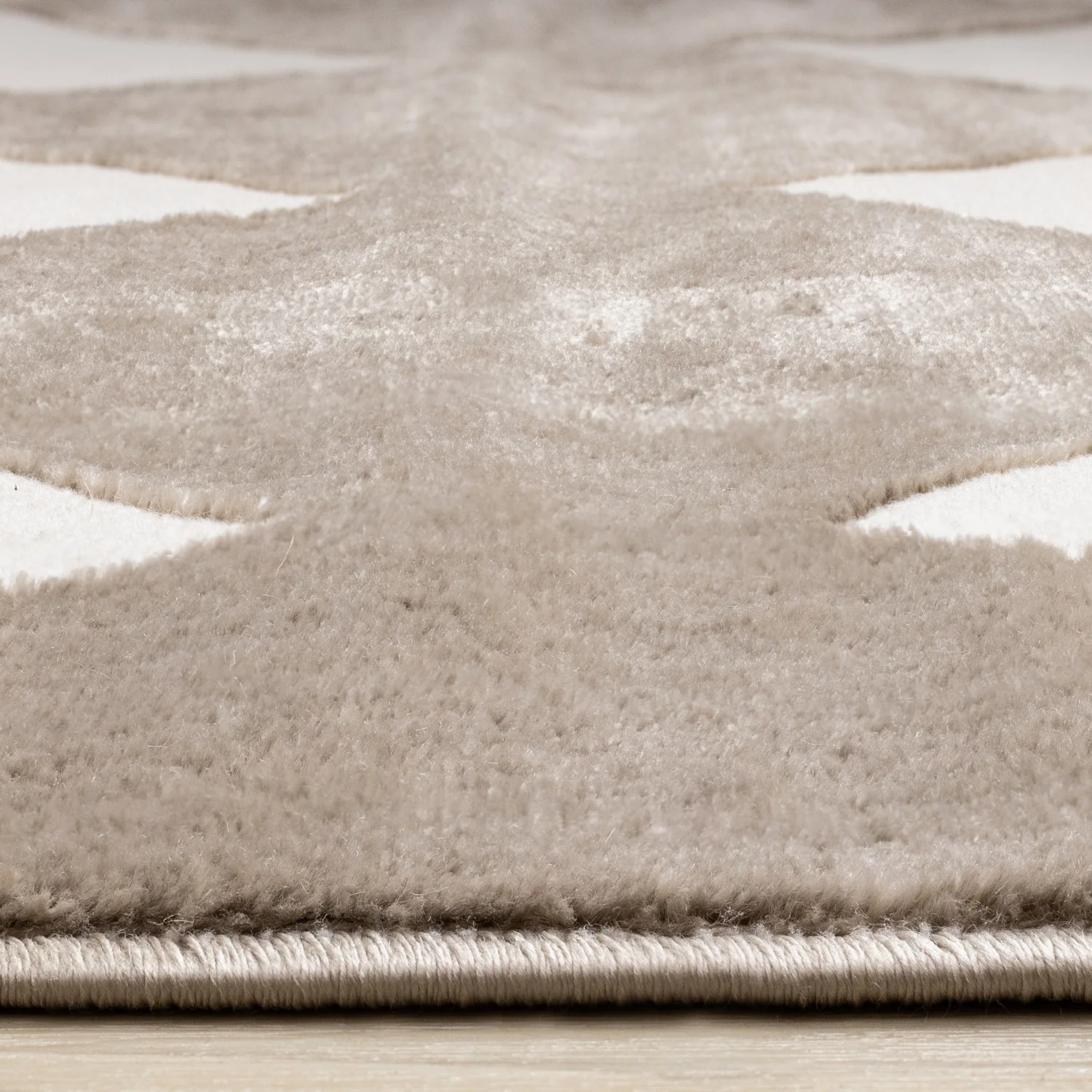 Logan Modern Diamonds Area Rug - 7' X 10' - Brown/Cream - Image 5