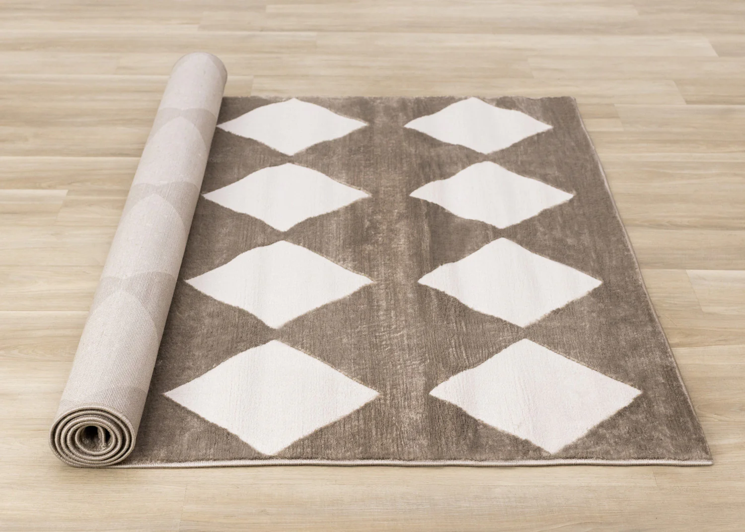 Logan Modern Diamonds Area Rug - 7' X 10' - Brown/Cream - Image 8