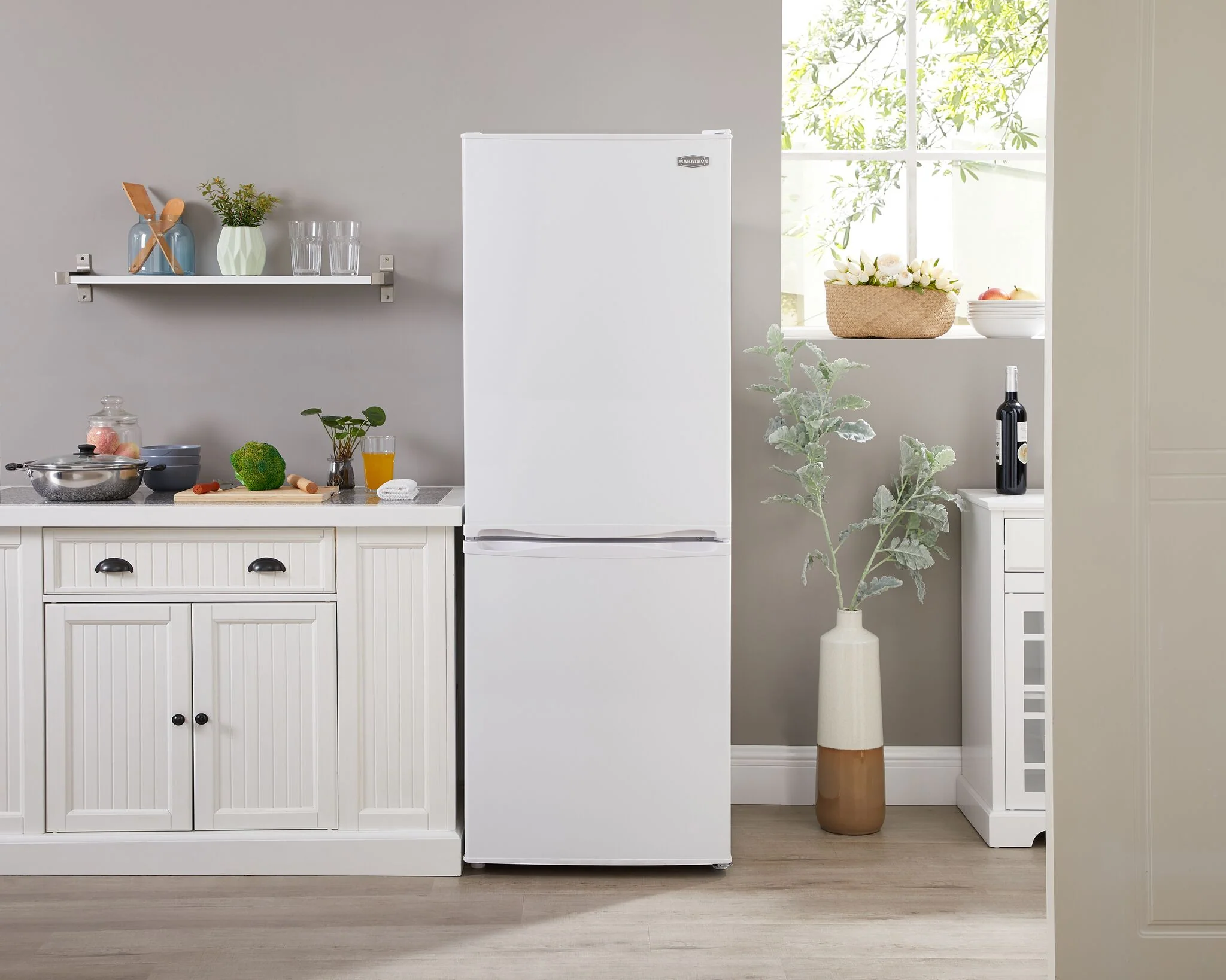 Marathon 23.75" 11.5 Cu. Ft. White Bottom-Freezer Refrigerator - MFF115WBM - Image 2