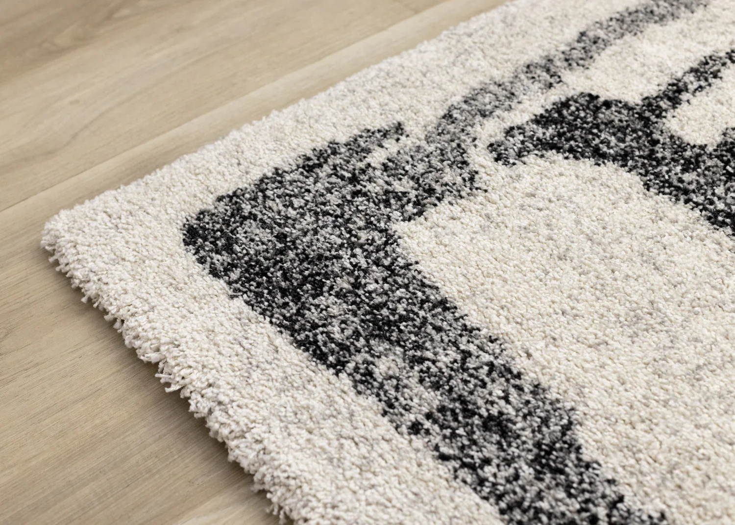Marquee Modern Abstract Area Rug - 5' X 8' - Cream/Black - Image 12