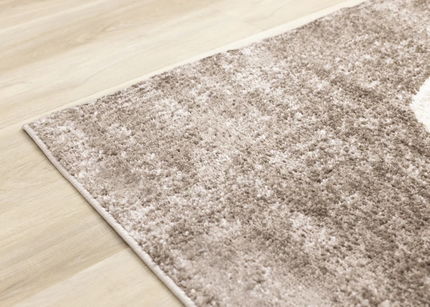 Maui Modern Geometric Area Rug - 5' X 8' - Grey/Green/Yellow - Image 12
