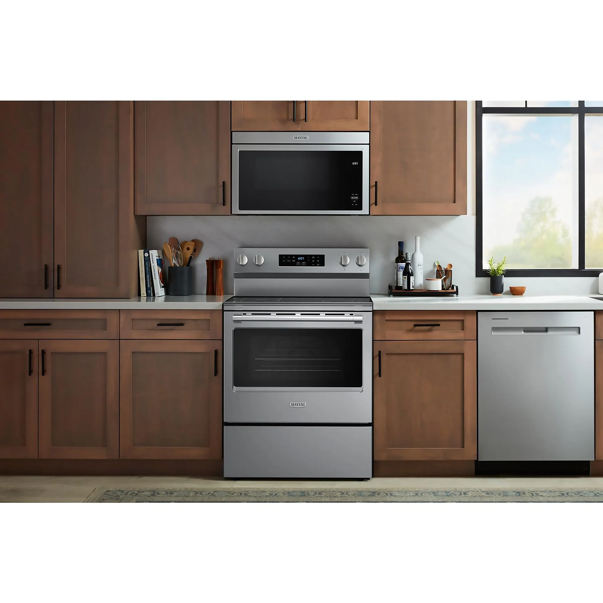 Maytag Fingerprint Resistant Stainless Steel Freestanding Electric Convection Range (5.3 Cu.Ft.) - YMFES6030RZ - Image 2