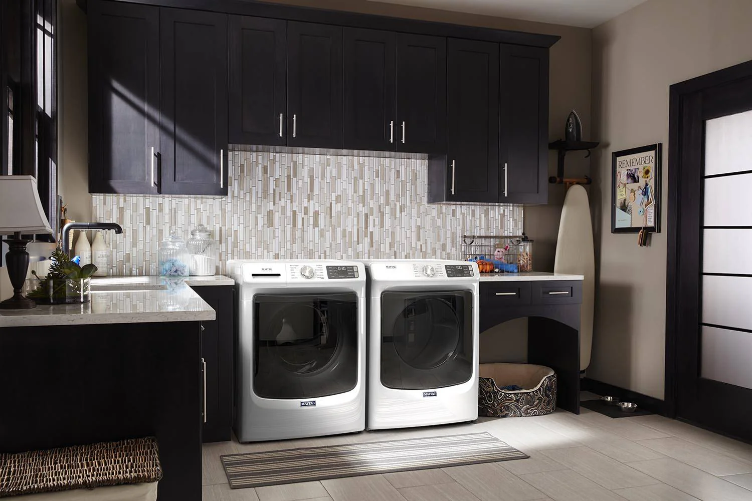 Maytag White Front-Load Washer (5.5 cu. ft.) & Electric Dryer (7.3 cu. ft.) - MHW6630HW/YMED6630HW - Image 2