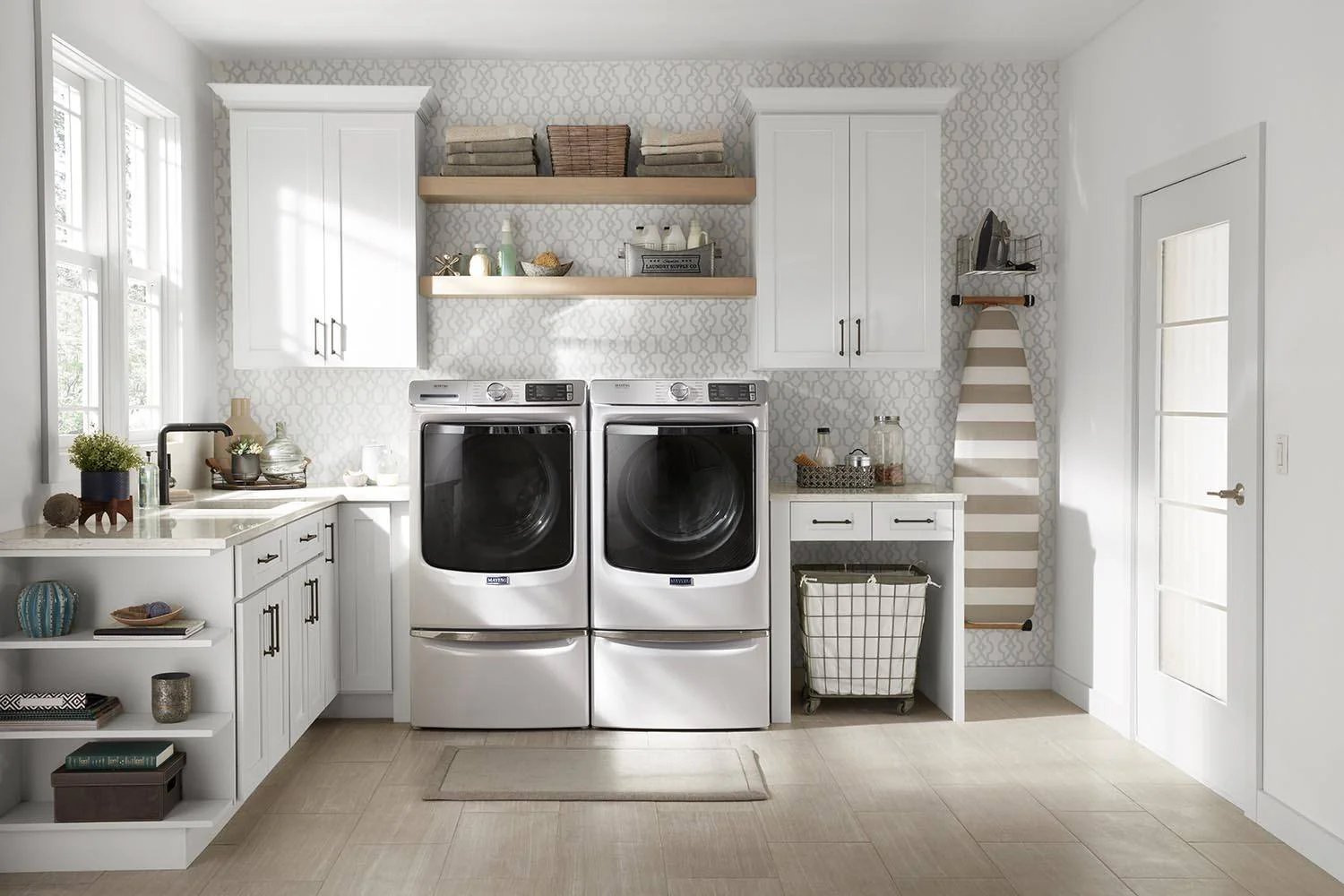 Maytag White Front-Load Washer (5.8 cu. ft.) & Electric Dryer (7.3 cu. ft.) - MHW8630HW/YMED8630HW - Image 6