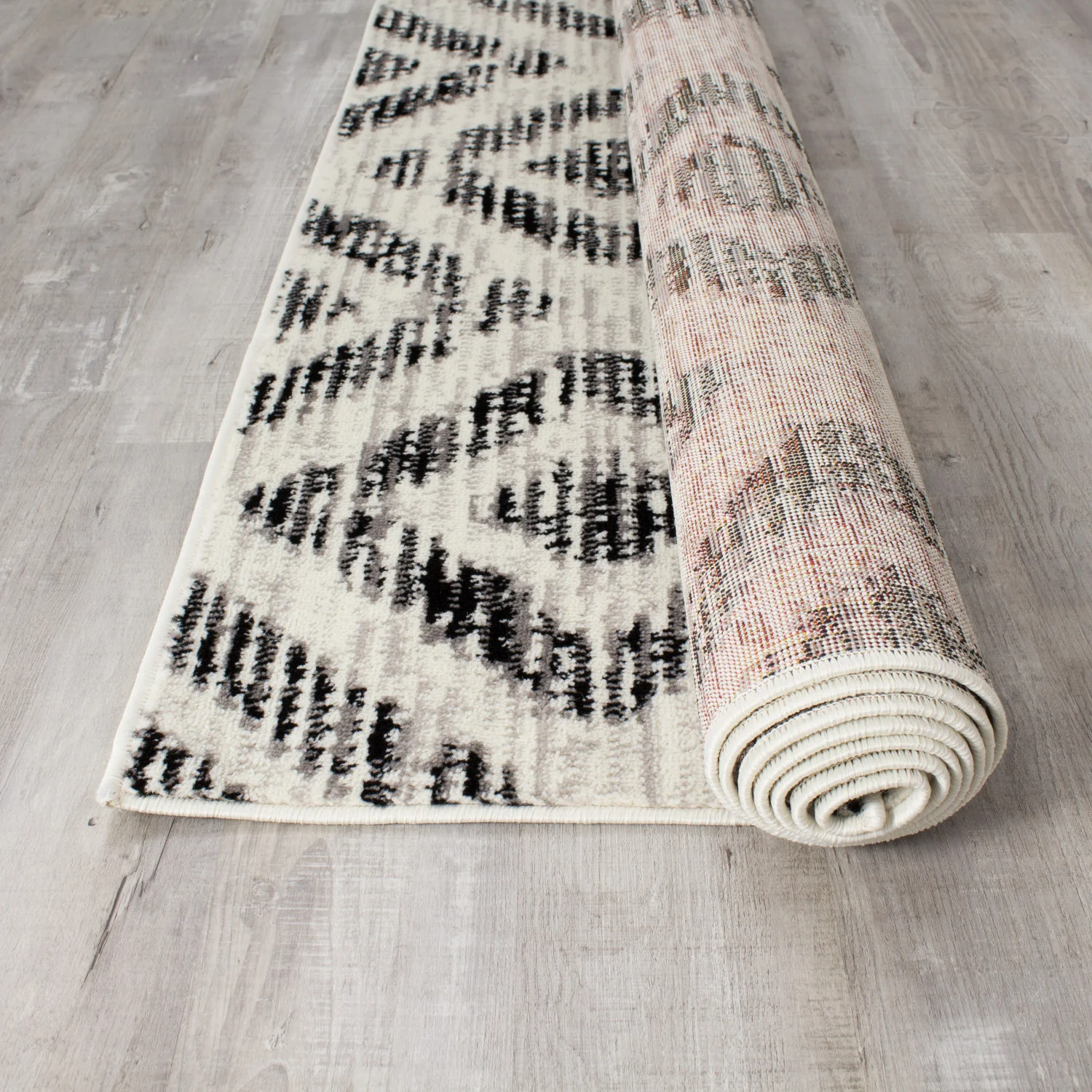 Meridian Diamond Distressed Area Rug - 5' X 8' - Grey - Image 6