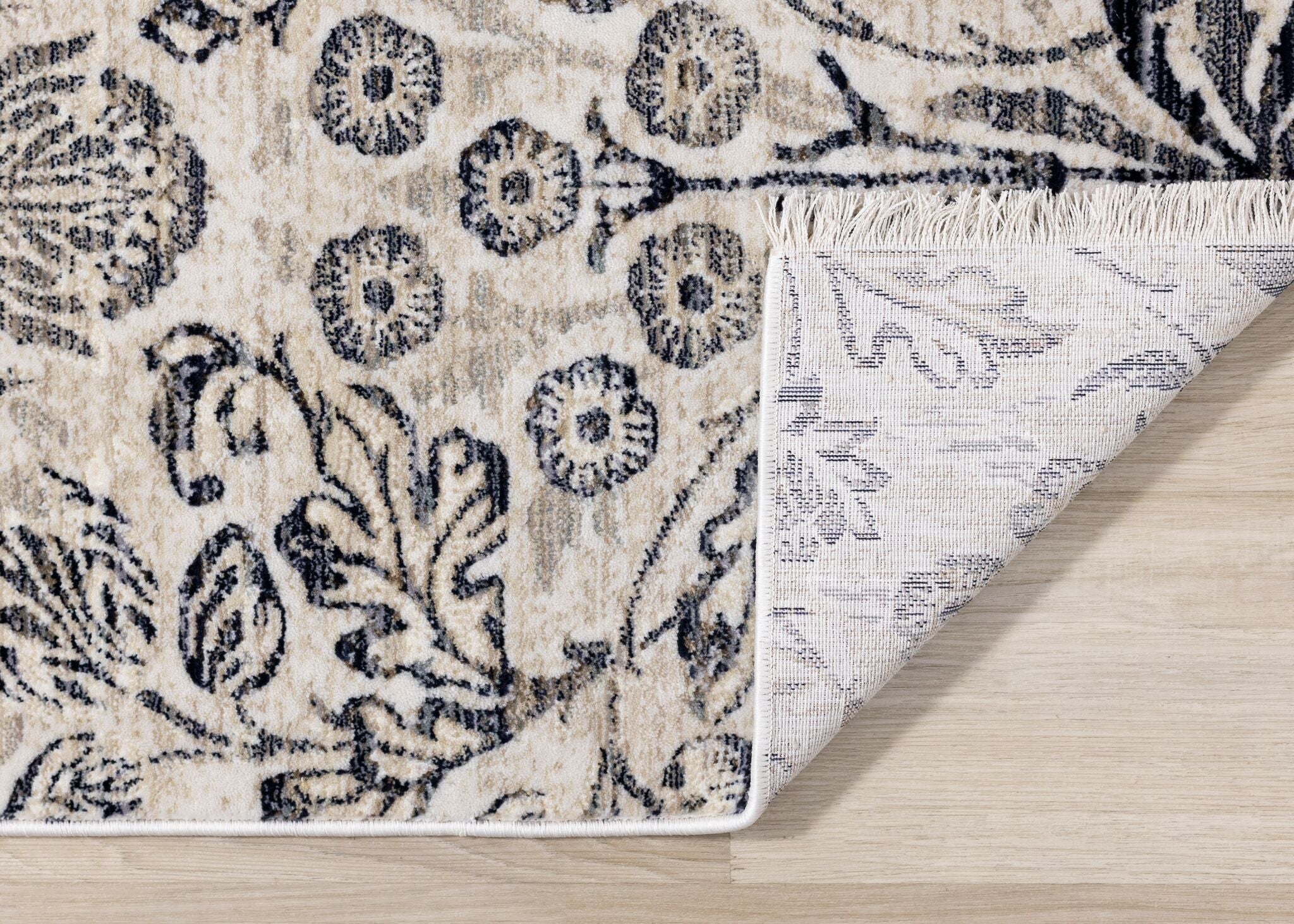 Midnight Garden 5'3" x 7'10" Ornate Leaf Pattern Area Rug - Cream - Image 4