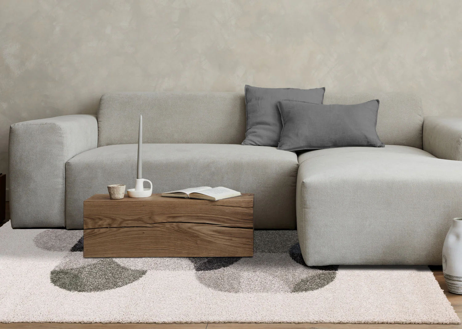 Misha Modern Geometric Area Rug - 5' X 8' - White/Grey - Image 3