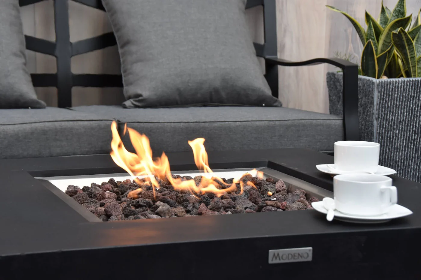 Monts Dore Concrete Lava Stone Fire Pit (Modeno) – Propane - Image 3