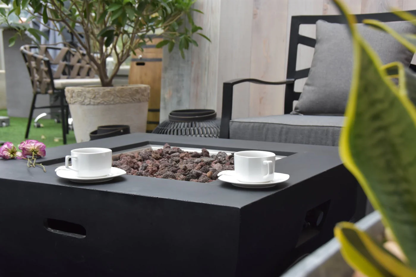 Monts Dore Concrete Lava Stone Fire Pit (Modeno) – Propane - Image 4