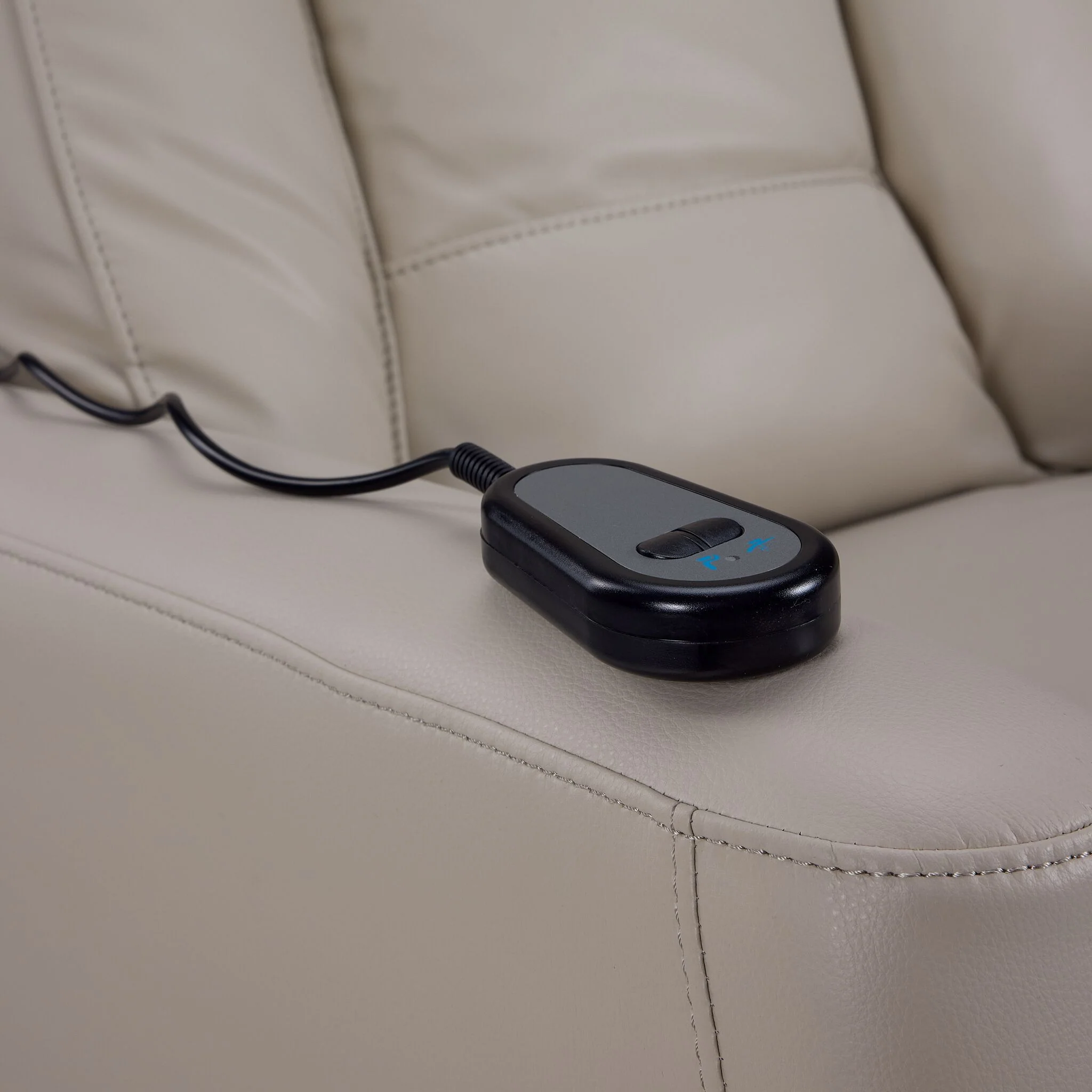 Mustang Power Lift Recliner - Taupe - Image 6