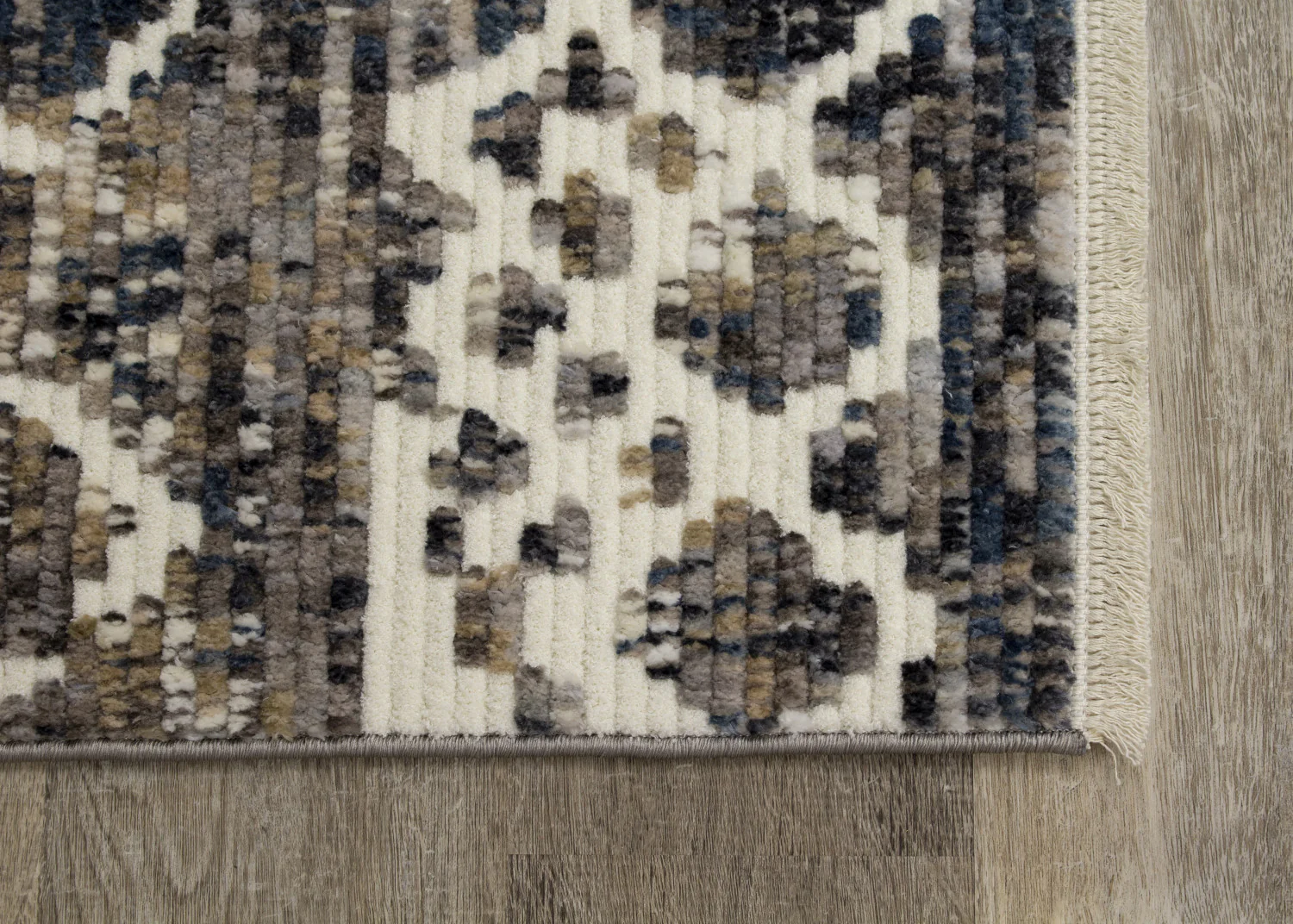 Natick 5'3" X 7'7" Tribal Rug - Beige Blue  Area Rug - Image 5