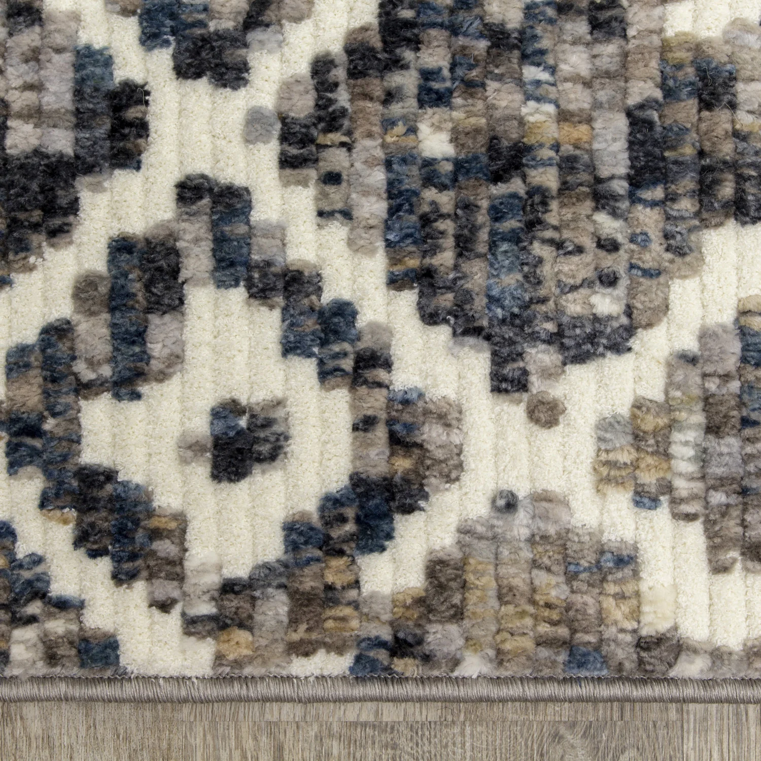 Natick 5'3" X 7'7" Tribal Rug - Beige Blue  Area Rug - Image 8