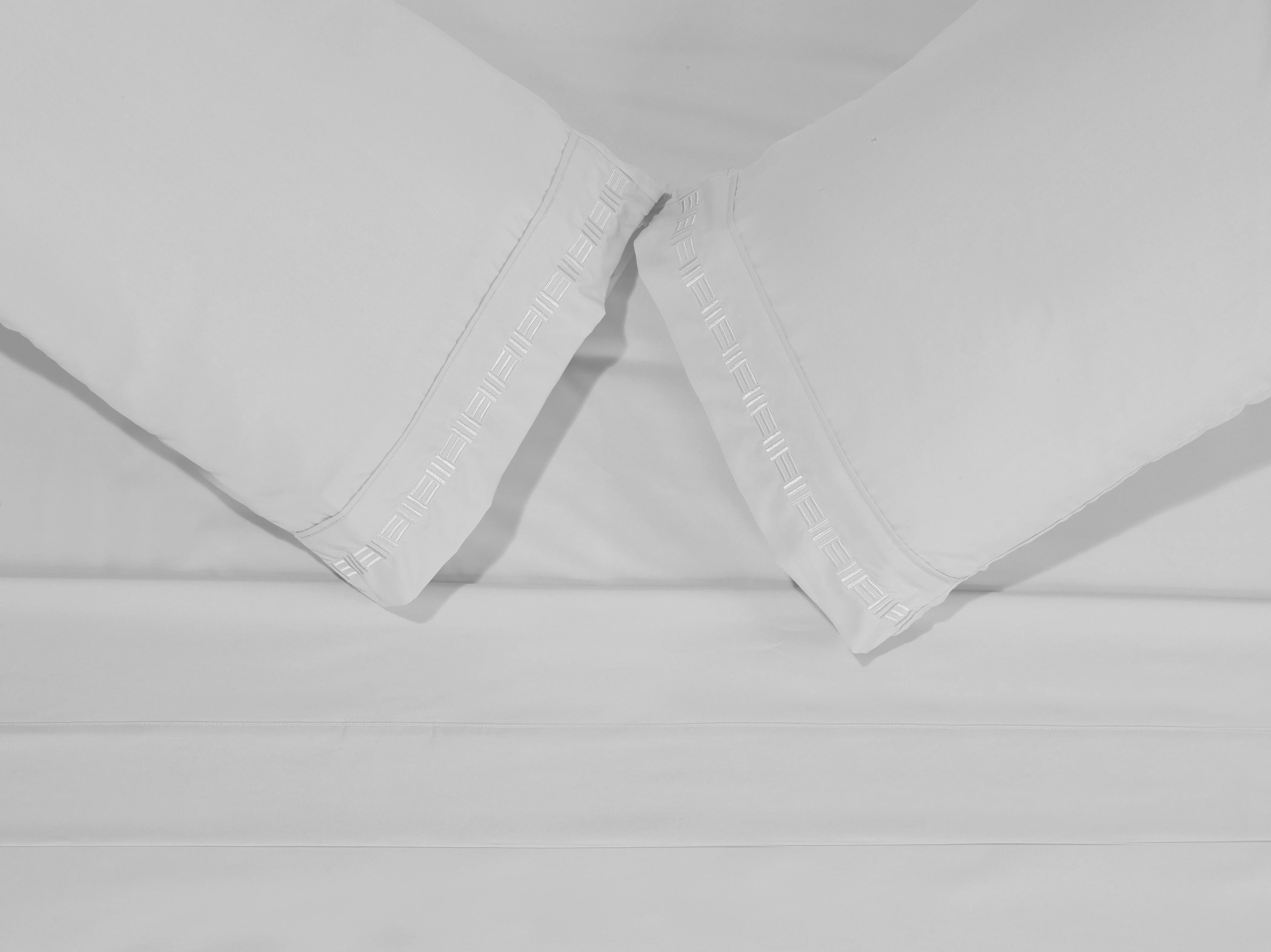 Nilus King Sheet Set - White - Image 5