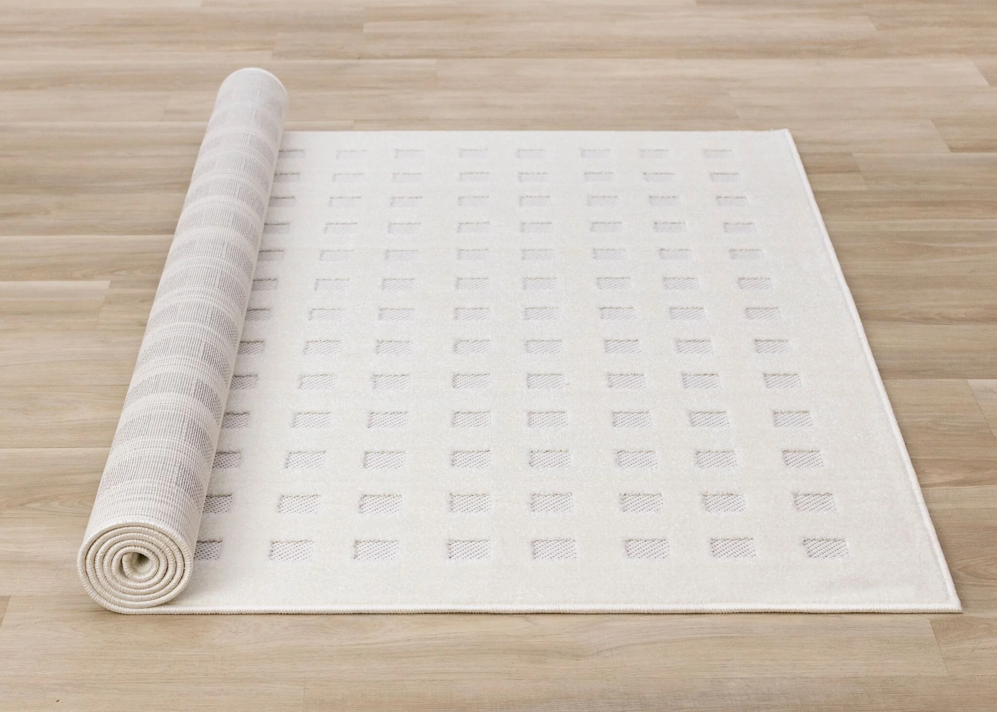 Pearl Grid 6'7" x 9'6" Grid Design Area Rug - White - Image 10