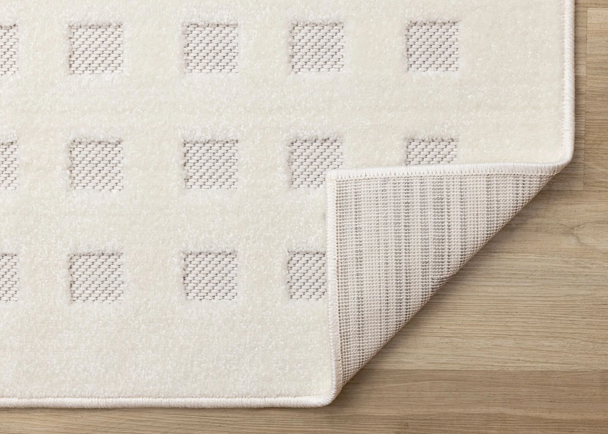 Pearl Grid 6'7" x 9'6" Grid Design Area Rug - White - Image 9