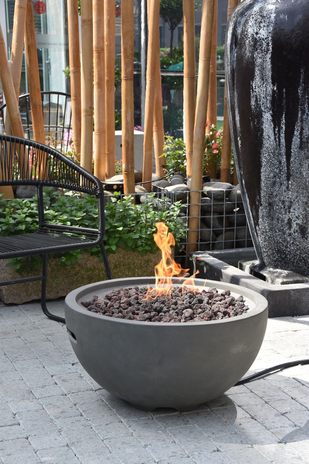 Puuoo Concrete Lava Fire Table (Modena) – Natural Gas - Image 2