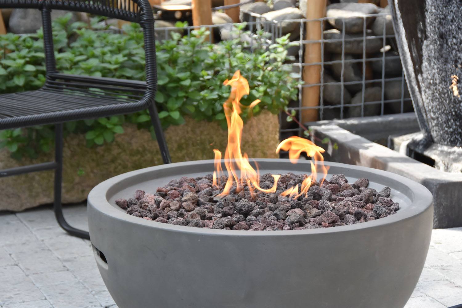 Puuoo Concrete Lava Fire Table (Modena) – Propane - Image 5