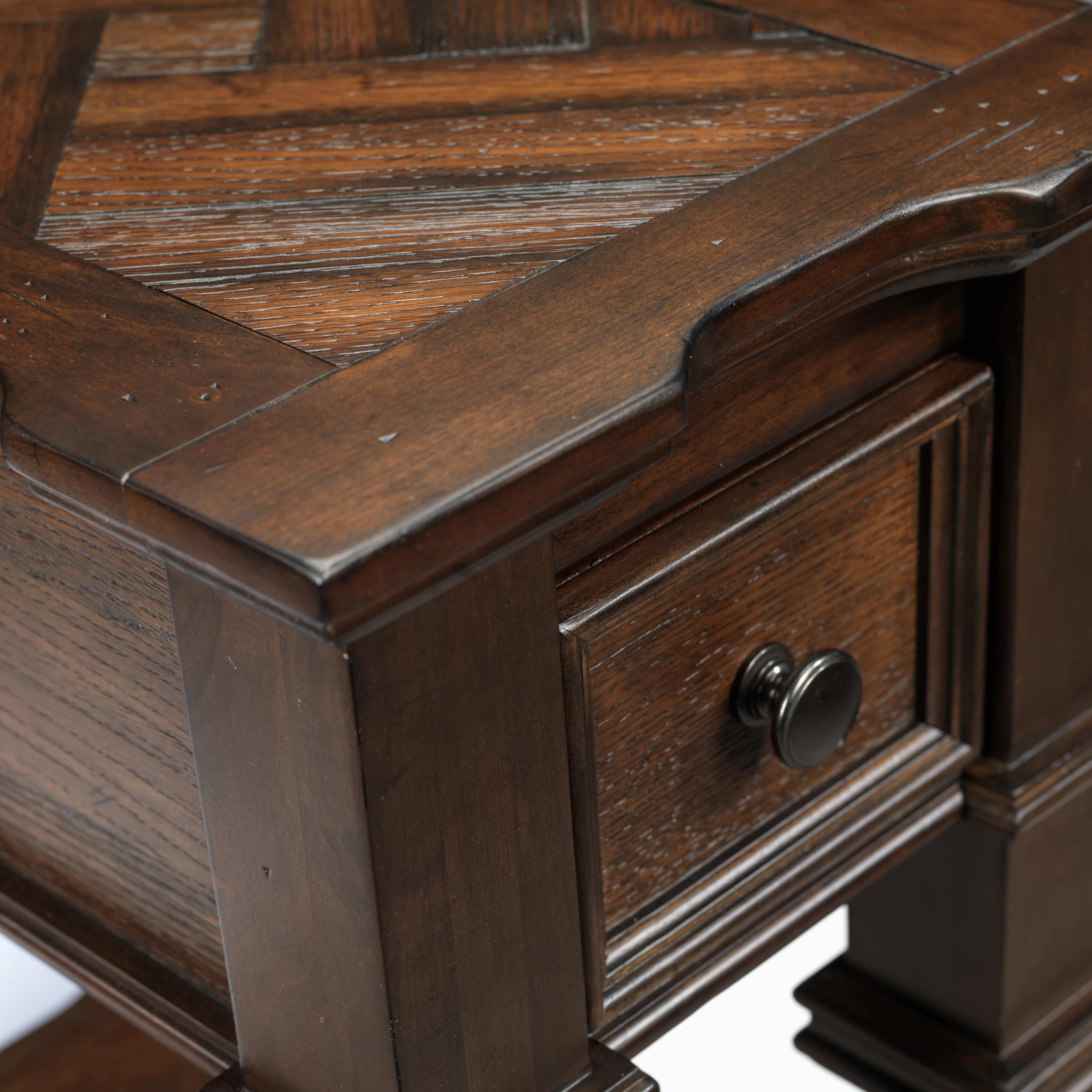 Roman 22" Chairside Table - Walnut - Image 4