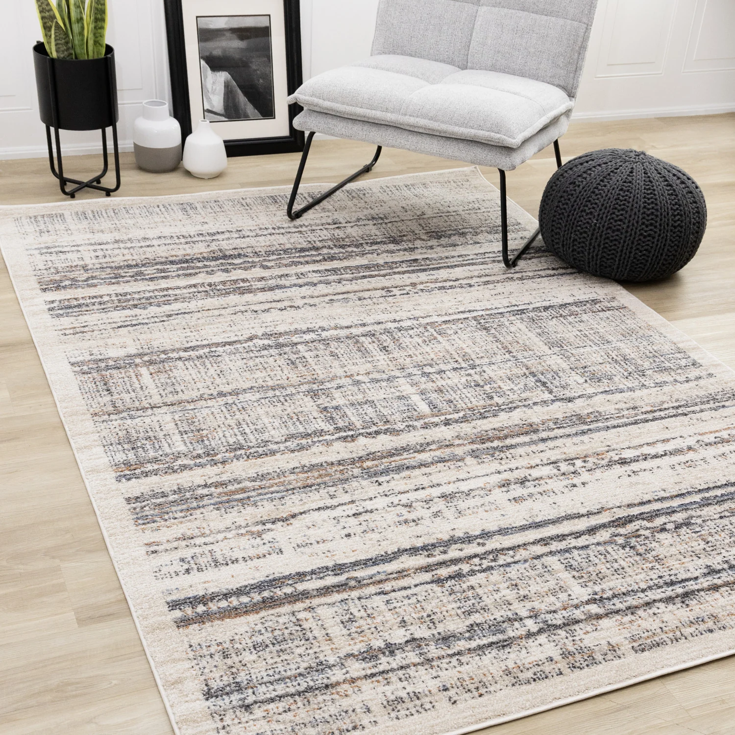 Sadie Casual Contemporary Area Rug - 8' X 11' - Grey/Beige - Image 2