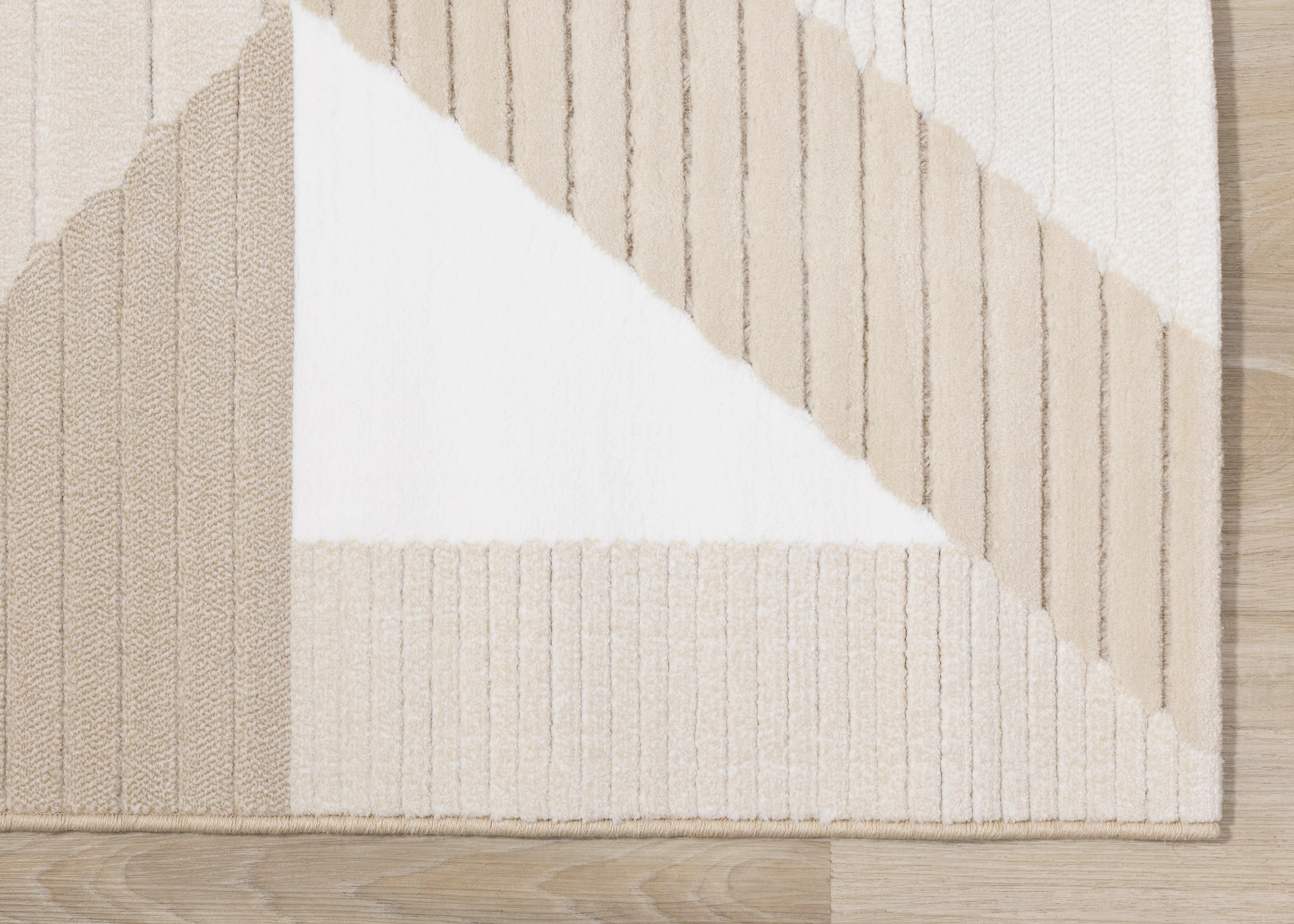 Sandstone Plains 5'3" x 7'7" Elegant Contemporary Geometric Pattern Area Rug - Cream - Image 4
