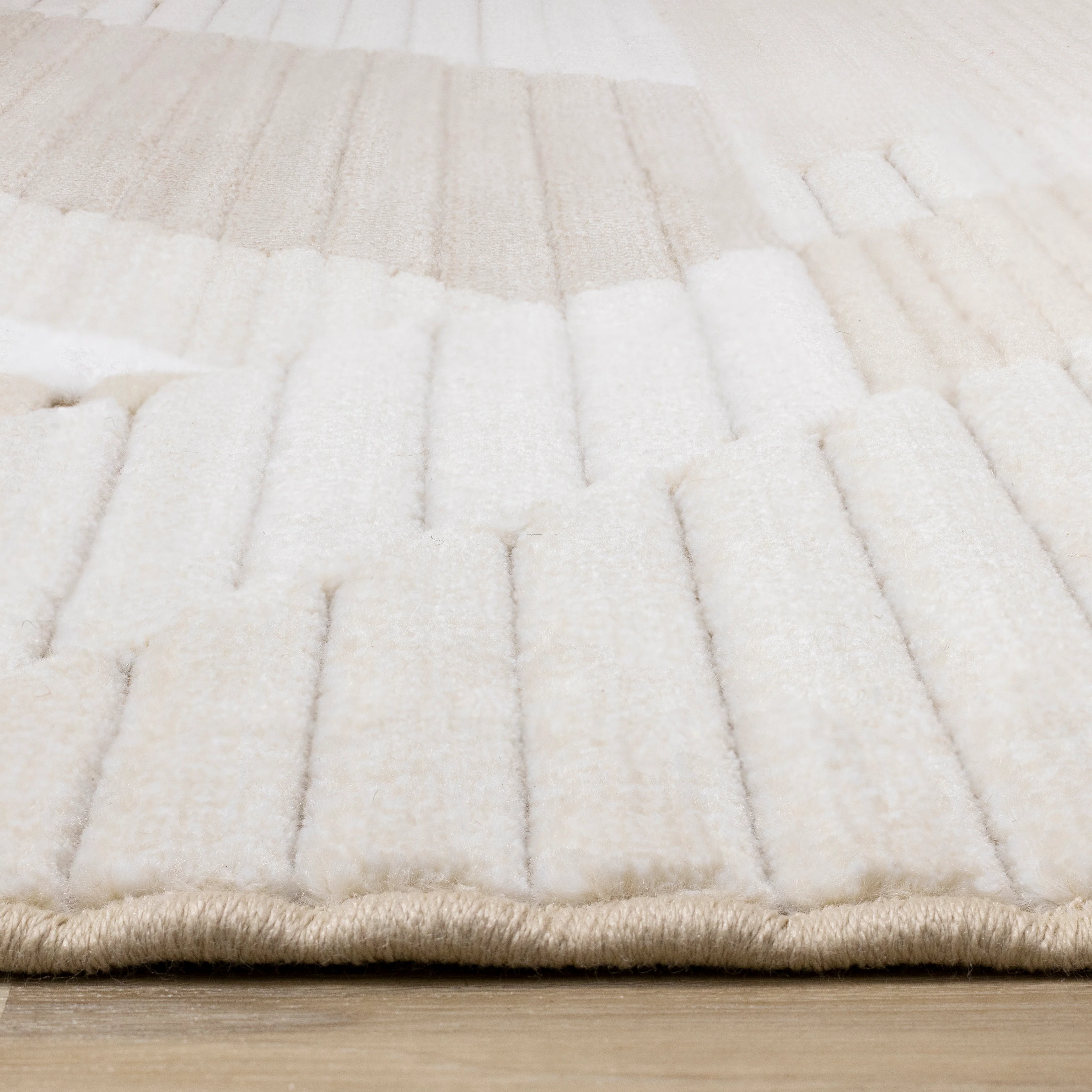 Sandstone Plains 5'3" x 7'7" Elegant Contemporary Geometric Pattern Area Rug - Cream - Image 7