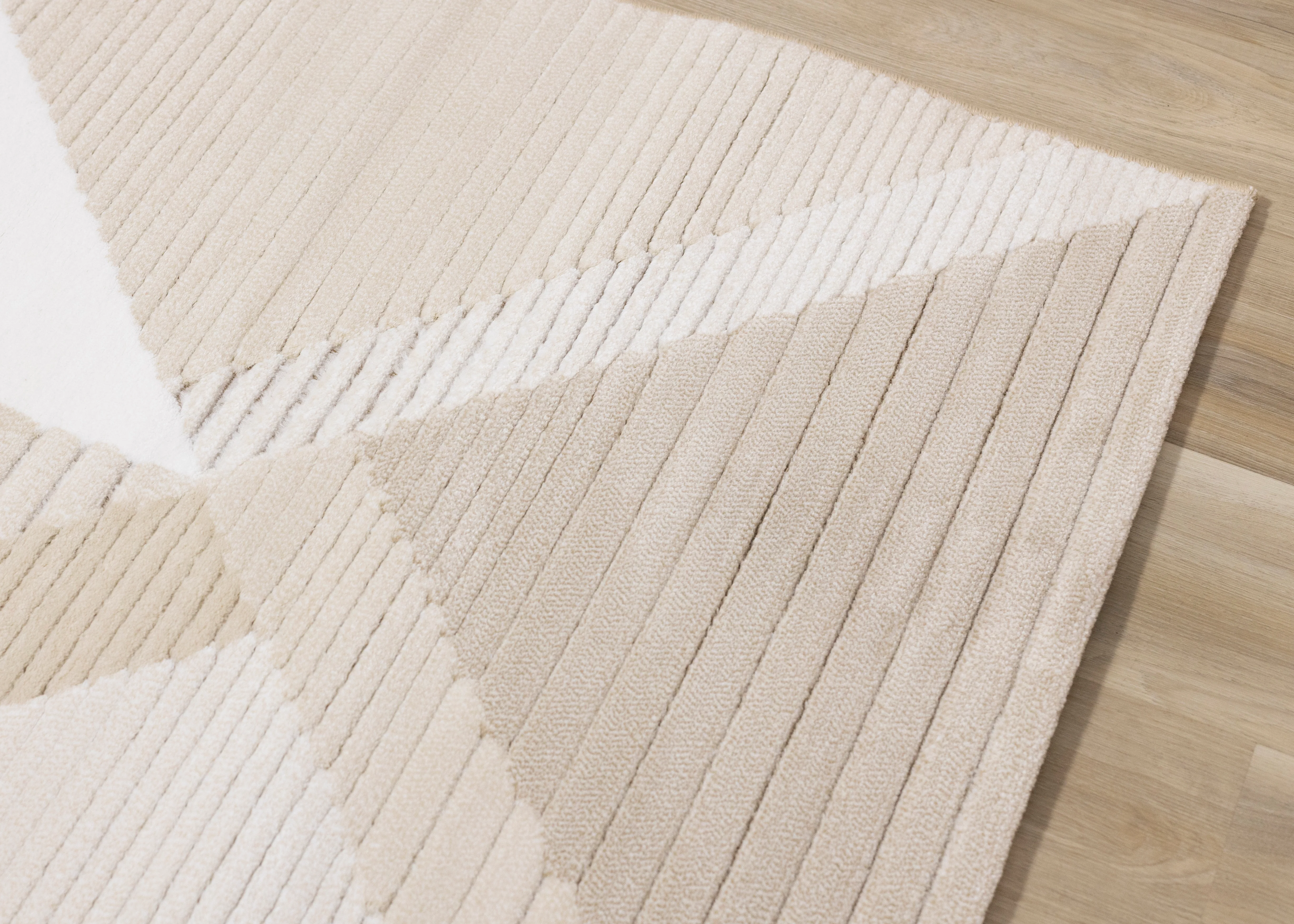 Sandstone Plains 7'10" x 10'10" Elegant Contemporary Geometric Pattern Area Rug - Cream - Image 2