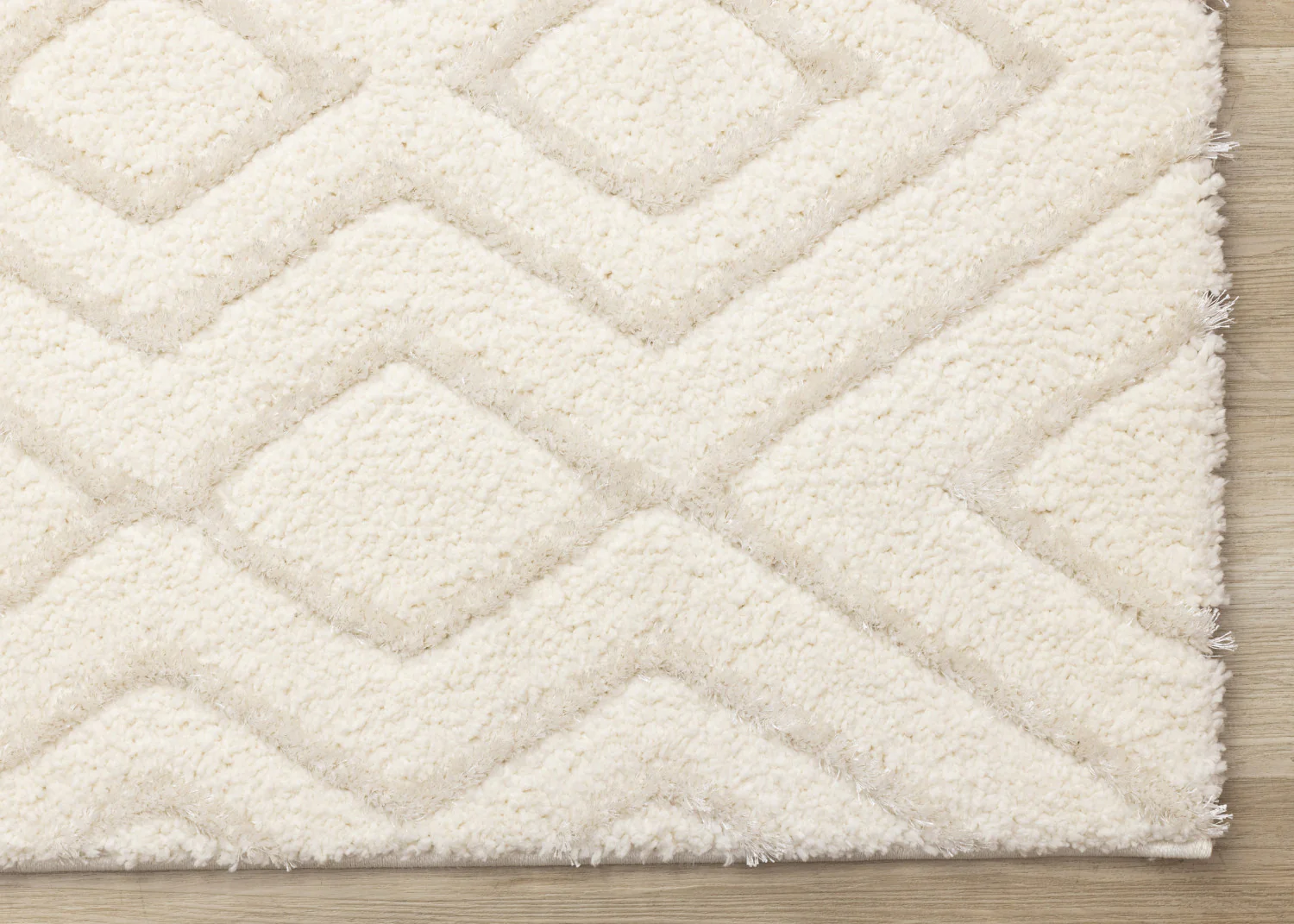 Sasha Soft Diamonds Area Rug - 5' X 8' - Cream - Image 6