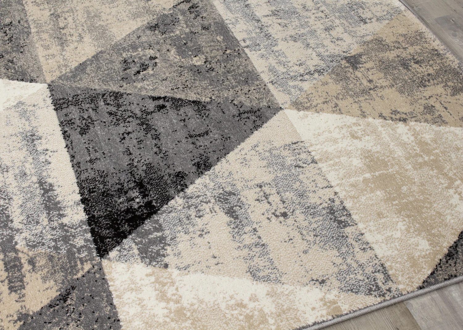 Siecle Triangle Shapes Area Rug - 5' X 8' - Cream/Beige - Image 4