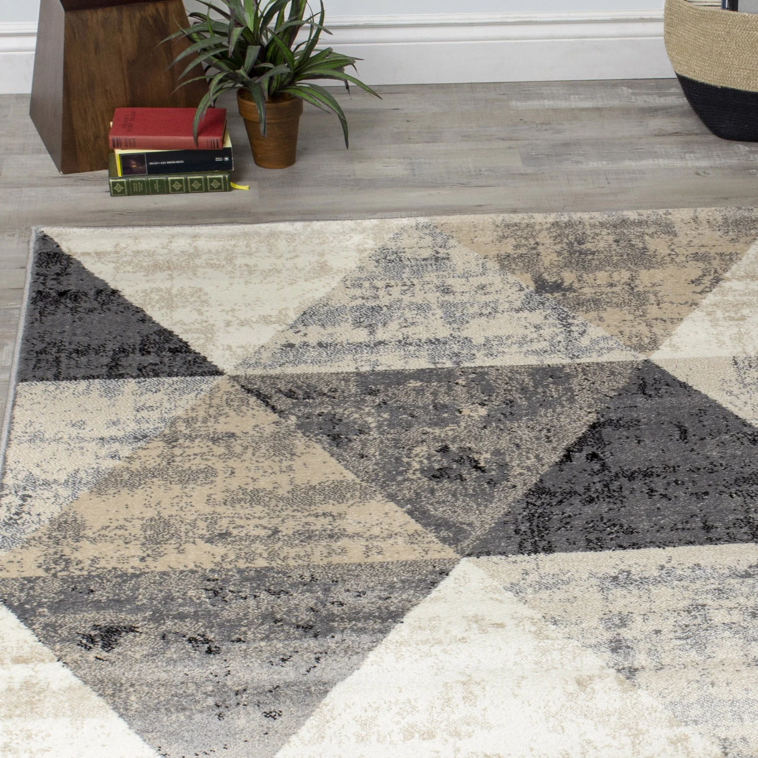Siecle Triangle Shapes Area Rug - 5' X 8' - Cream/Beige - Image 9