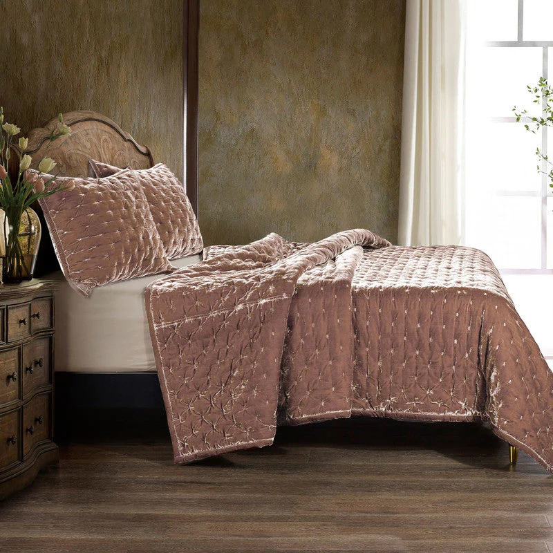 Sierpnia 3-Piece Silk Look Velvet Queen Quilt Set - Dusty Rose - Image 2
