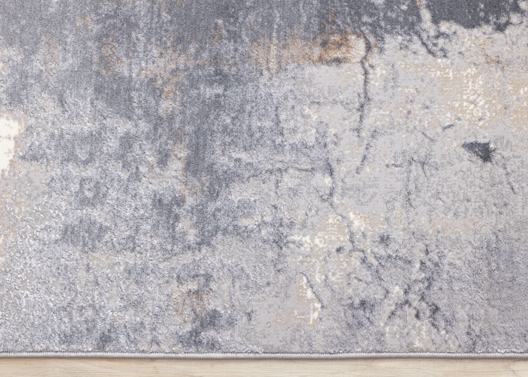 Smoky Terrain 5'3" x 7'7" Distressed Design Area Rug - Taupe, White, Brown - Image 5