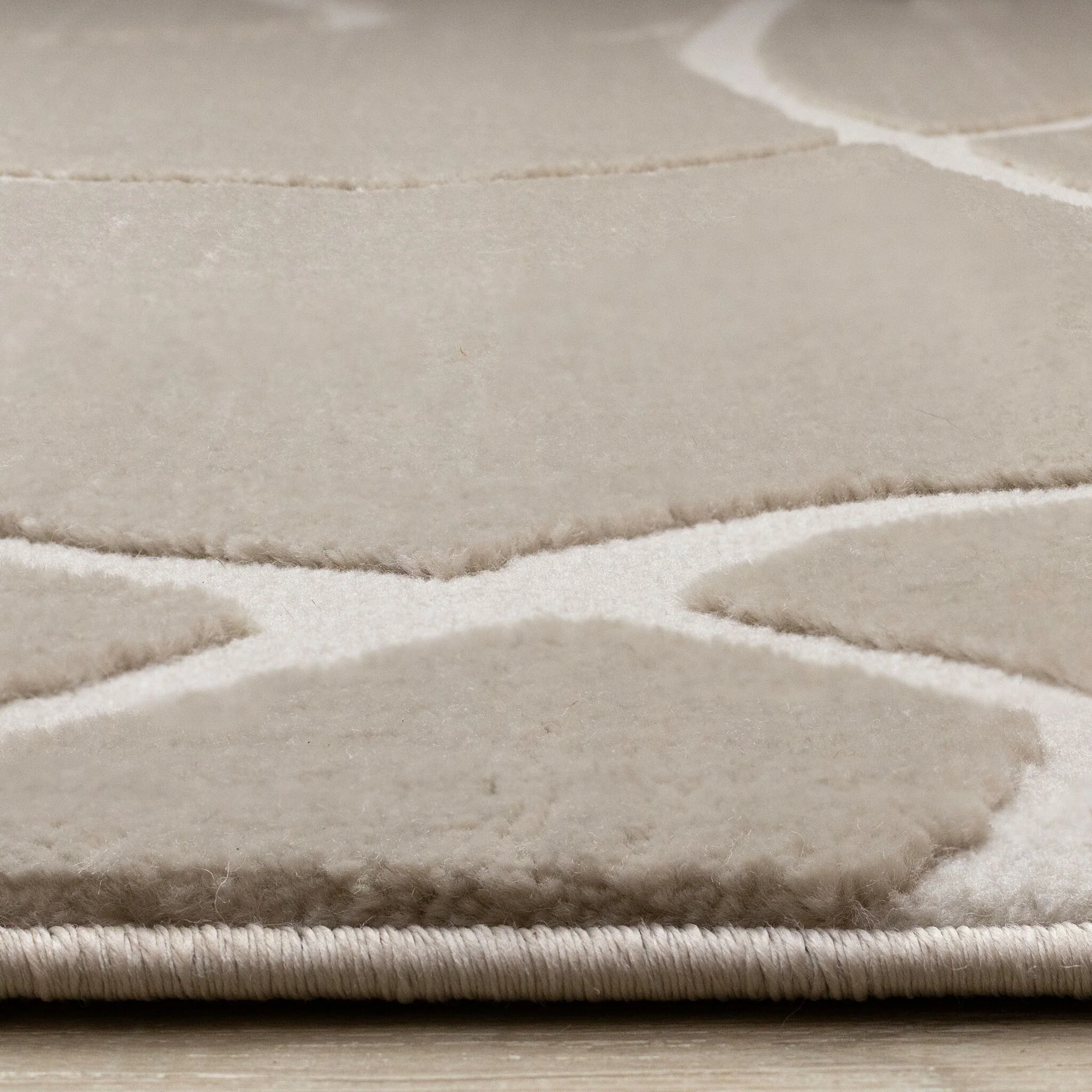Soft Currents 7'10" x 10'6" Organic Line Design Area Rug - Beige, Cream - Image 5