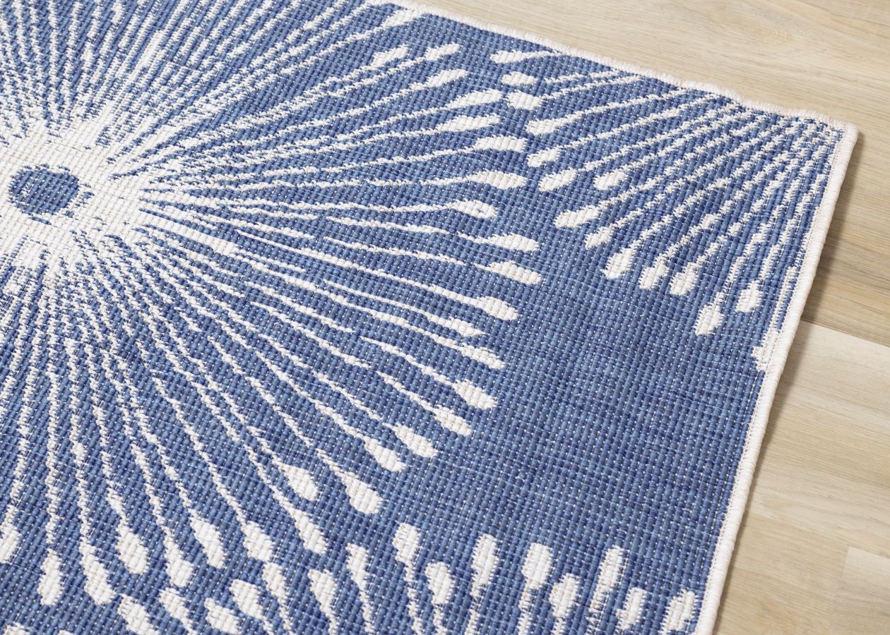 Summer Breeze 6'7" x 9'6" Outdoor Reversible Dandelion Wish Rug - Blue, White - Image 5