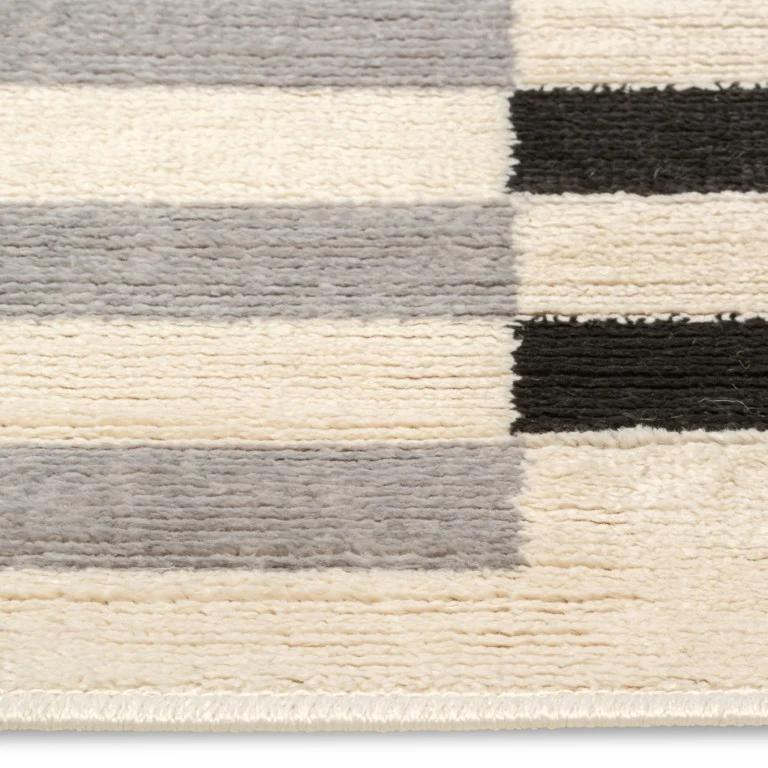 Urbane Lines Rug - 3' x 5' - Grey/Black - Image 4