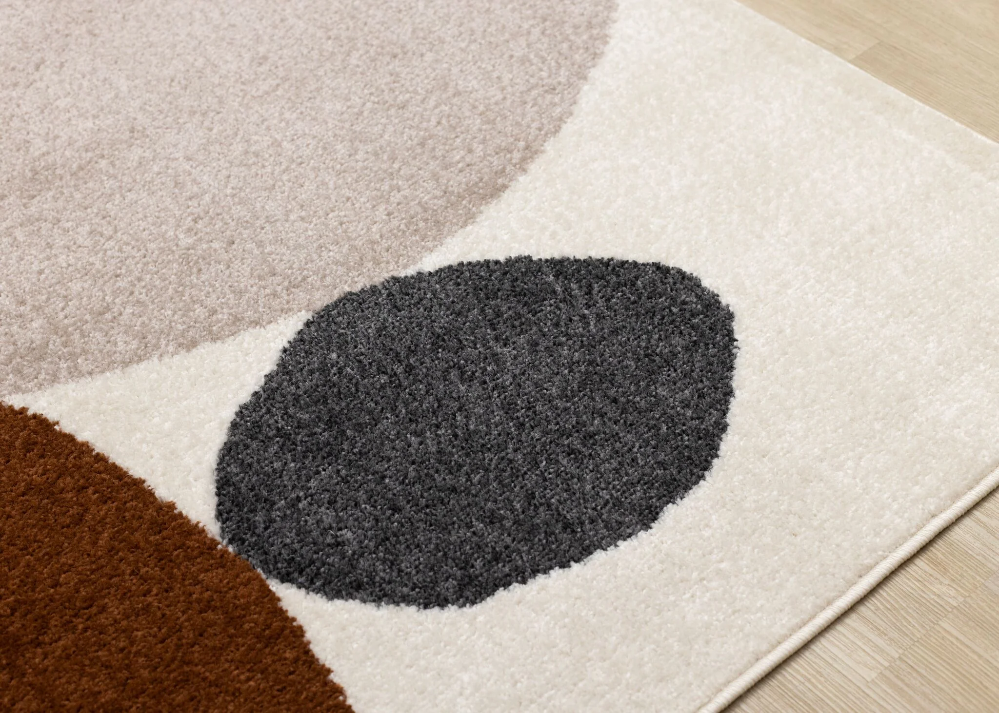 Warm Elements 7'10" x 10'6" Pebbles Design Area Rug - Cream - Image 3