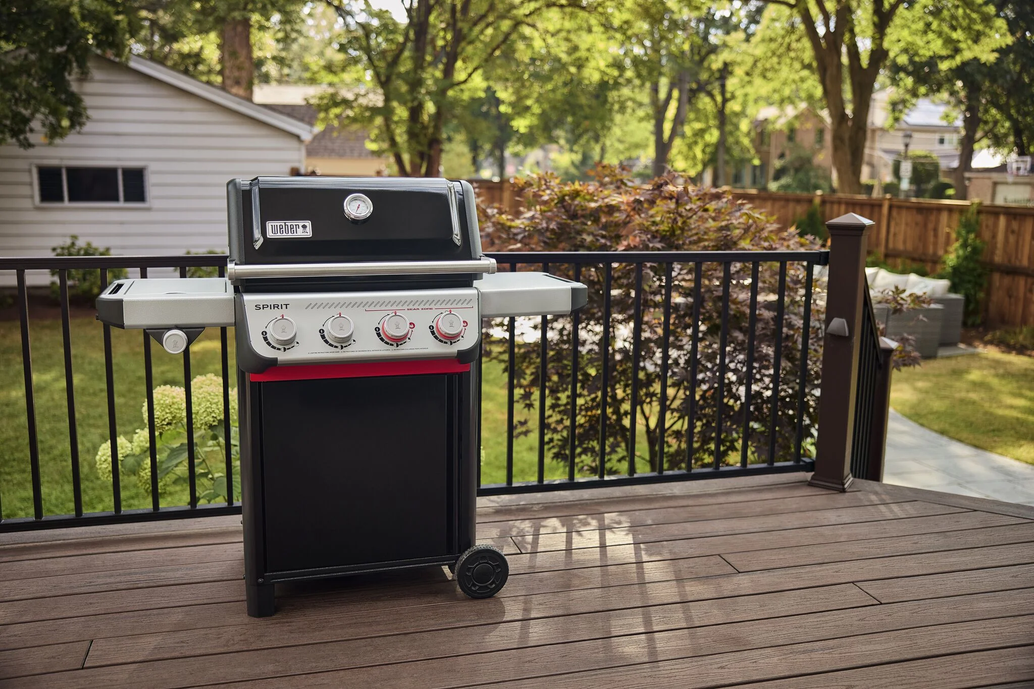 Weber Spirit E-435 Gas Grill (Liquid Propane) - 1500782 - Image 2