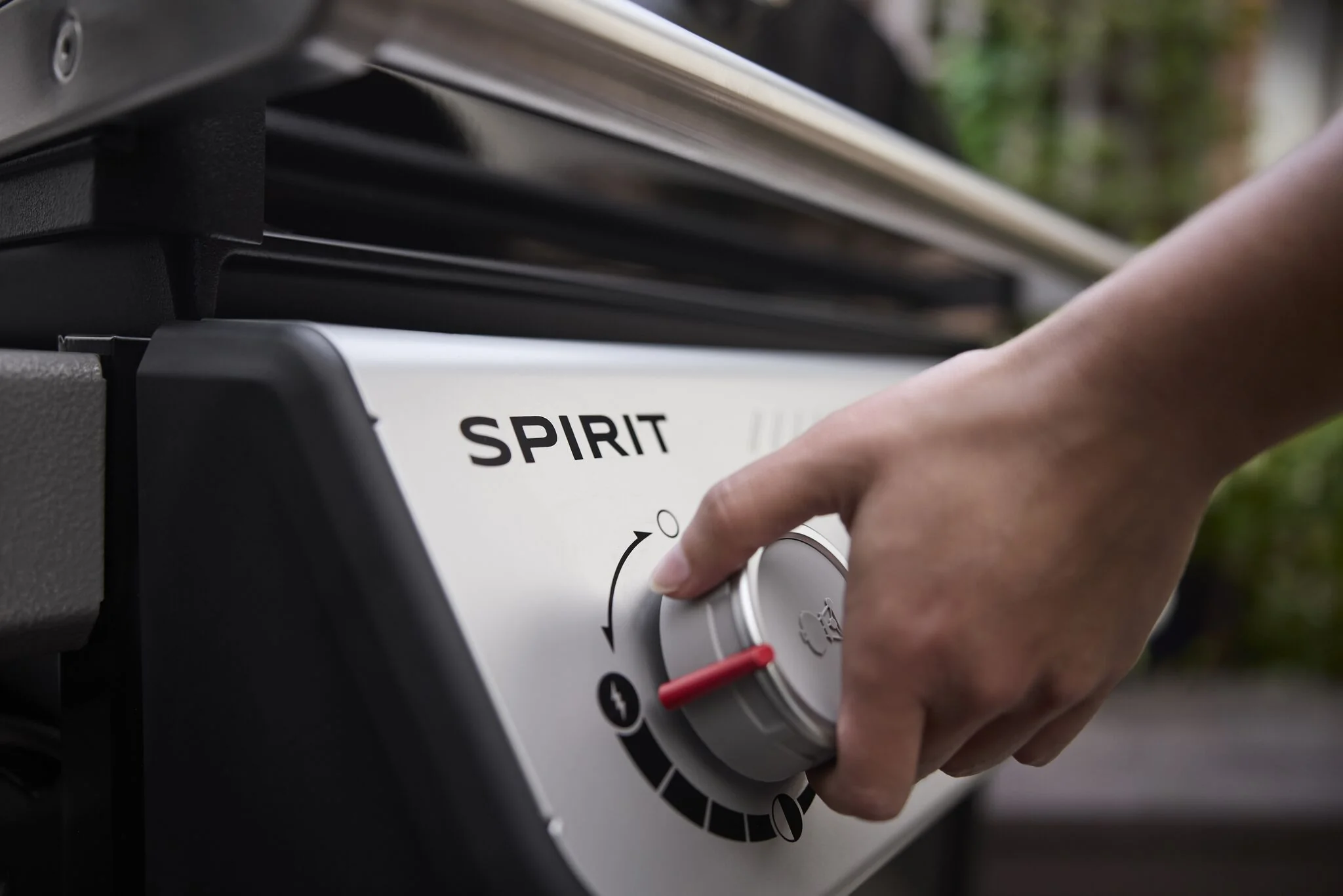 Weber Spirit E-435 Gas Grill (Liquid Propane) - 1500782 - Image 7