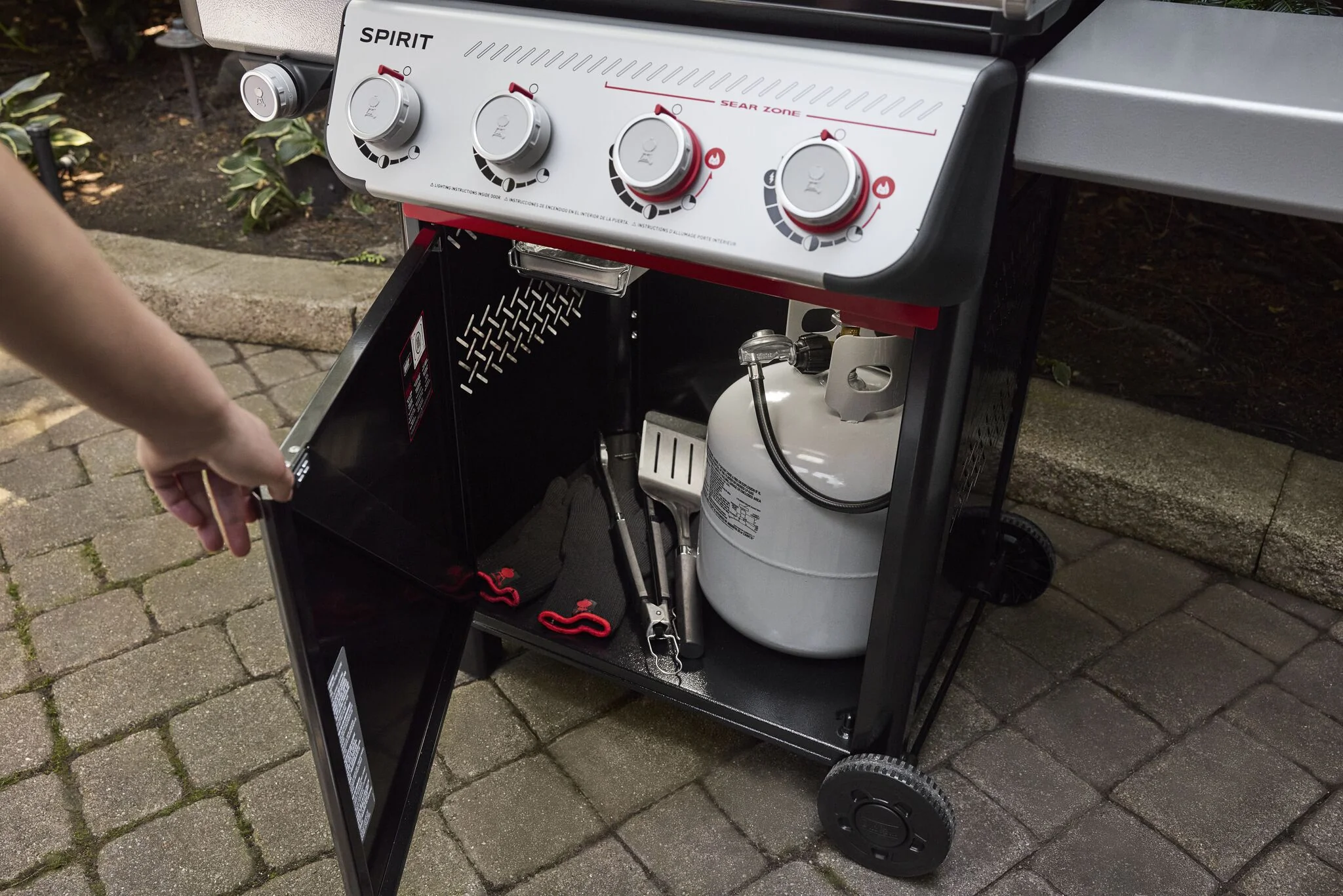 Weber Spirit E-435 Gas Grill (Natural Gas) - 1500783 - Image 6