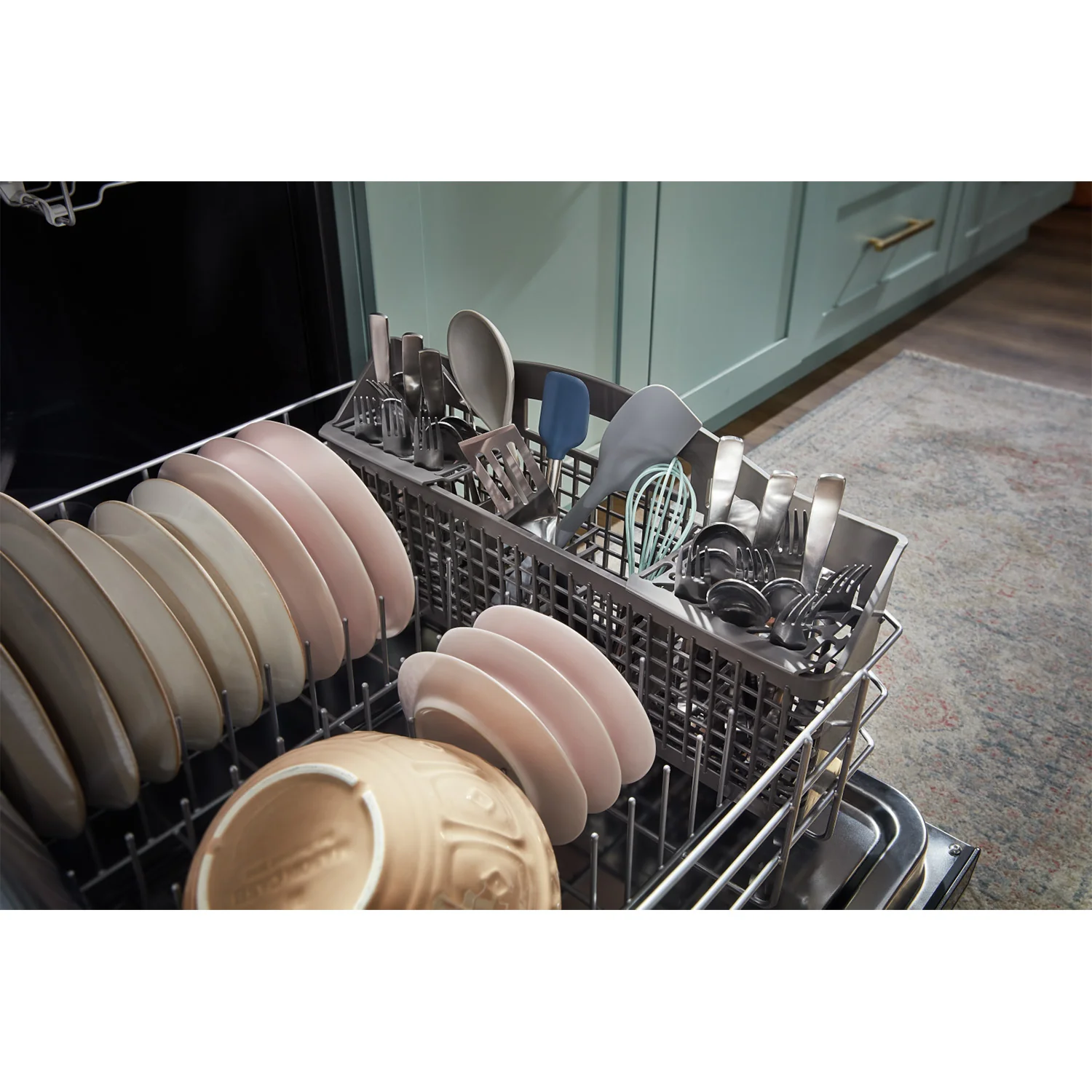 Whirlpool 24" Fingerprint Resistant Stainless Steel Dishwasher (55 dBA) - WDT540HAMZ - Image 7