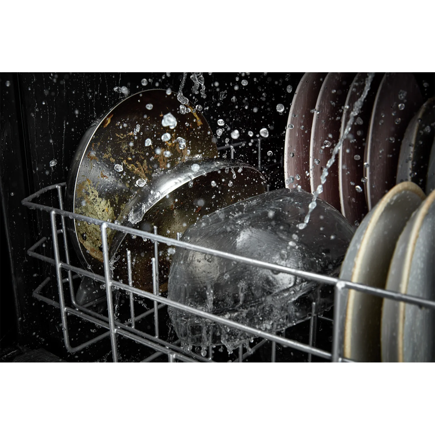 Whirlpool 24" Fingerprint Resistant Stainless Steel Dishwasher with 3rd Rack (51 dBA) - WDT730HAMZ - Image 7