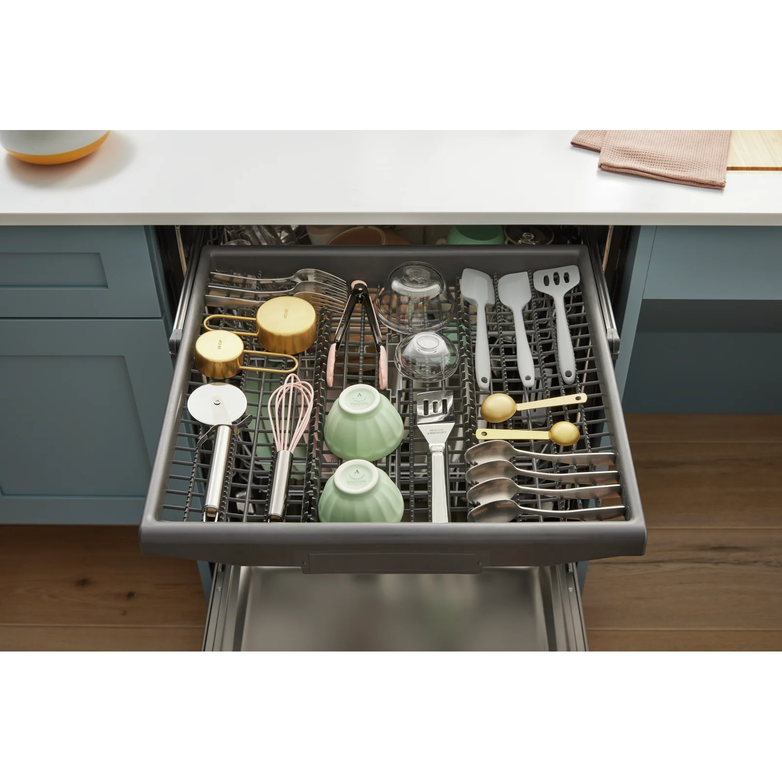 Whirlpool Fingerprint Resistant Stainless Steel Dishwasher (44 dBA) - WDT550SAPZ - Image 6